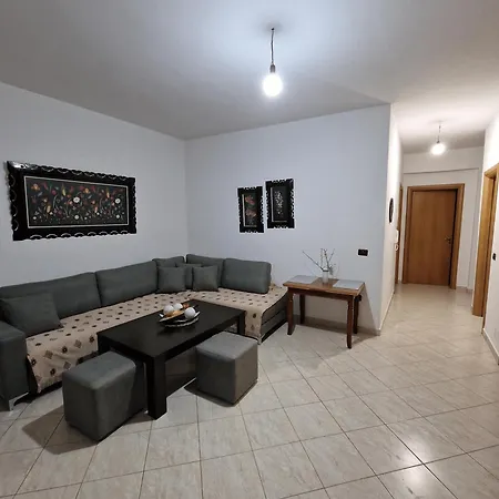 Sea Grand Apartment *