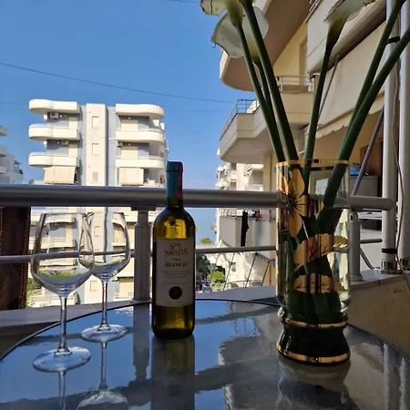Sea Grand アパート Vlorë